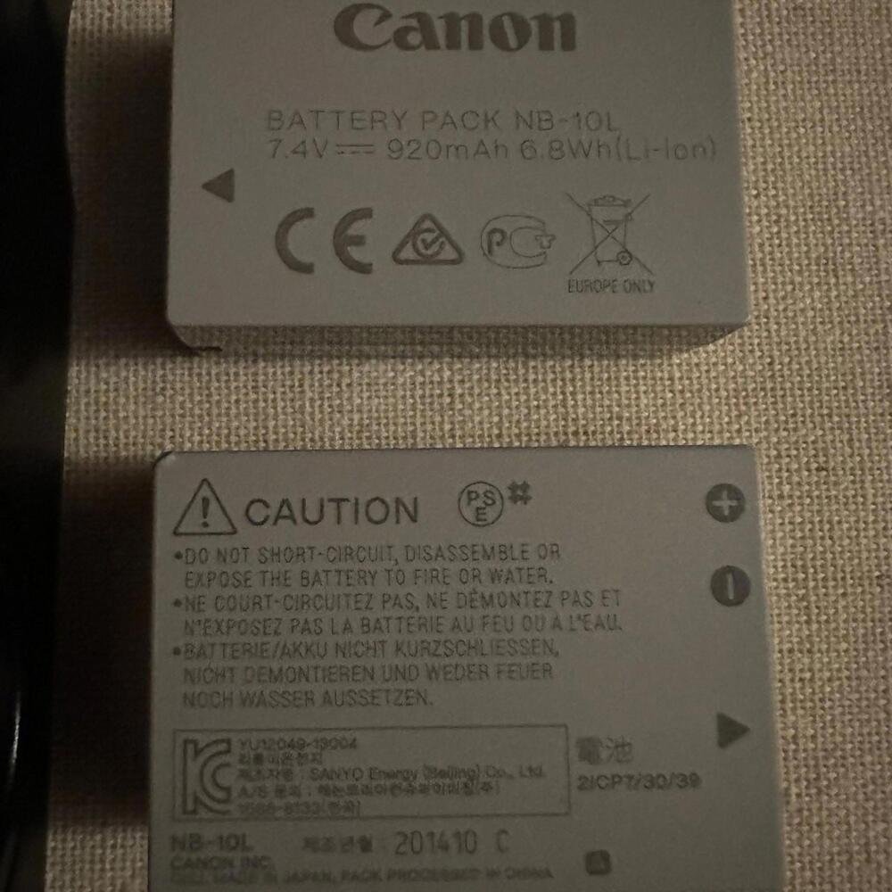 Canon Camera CB-2LC Battery Charger with 2 NB-10L batteries - NWOT - Picture 9 of 15